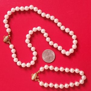 Pearl Necklace and Bracelet